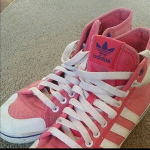 Adidas Sneaker